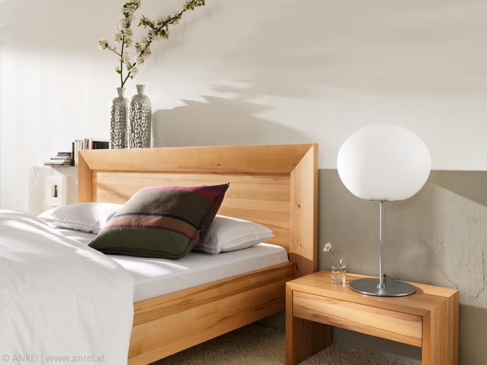 Wohnbeispiel - Schlafzimmer mit neutralen Farben